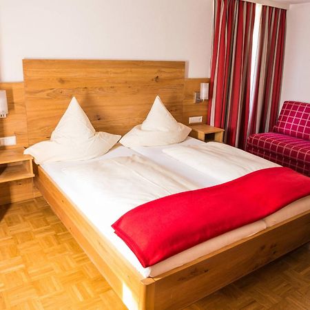 Landgasthaus Zur Linde, Neusatz Buehl  Ngoại thất bức ảnh